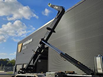 DAF CF 460 8x4 / HIAB HOOKLIFT / RETARDER / SPRING SUSPENSION